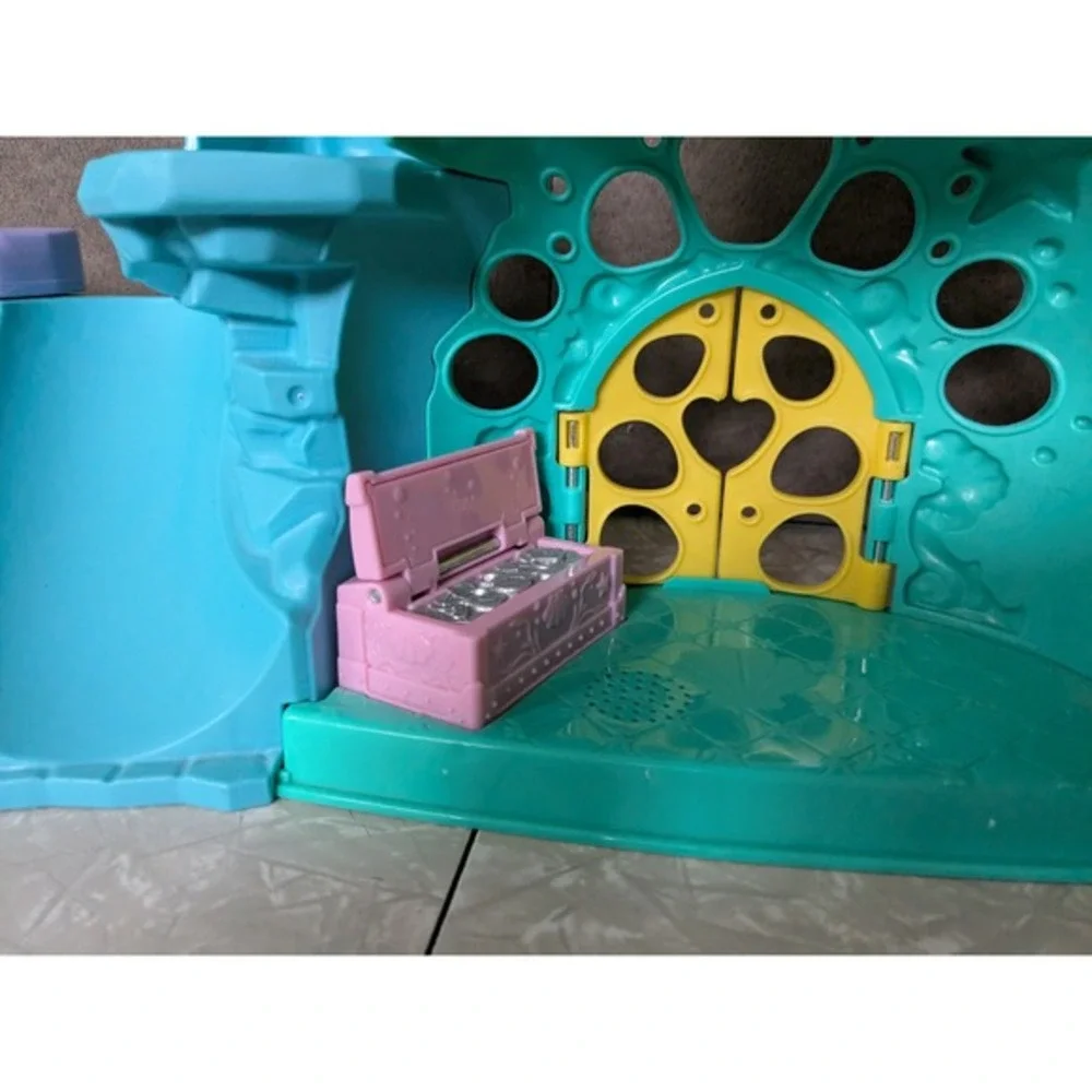 Fisher-Price ariel grotto